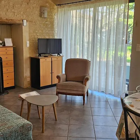 Les 2 Du Clos De La Vigne Montreuil (Pays de la Loire)